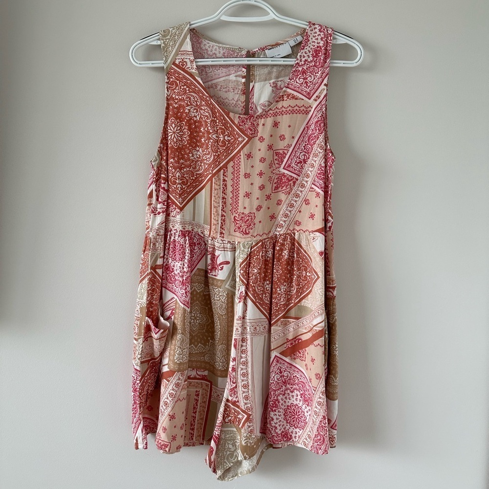 ASOS Paisley Bandana Print Colorful Sleeveless Romper Size 4 Small Flowy Shorts